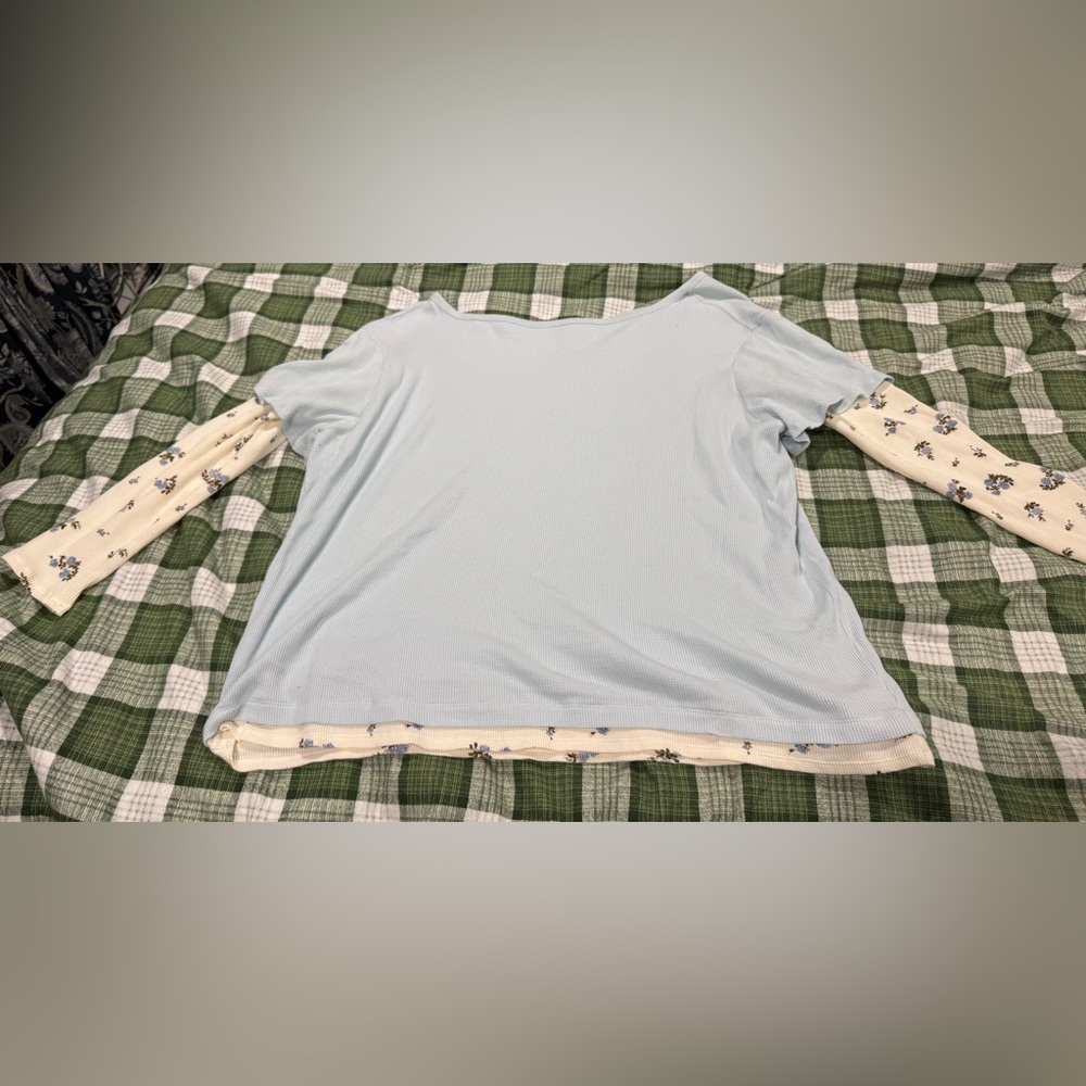 Women’s Urban Outfitters Waffle Scoop Neck Top size XL